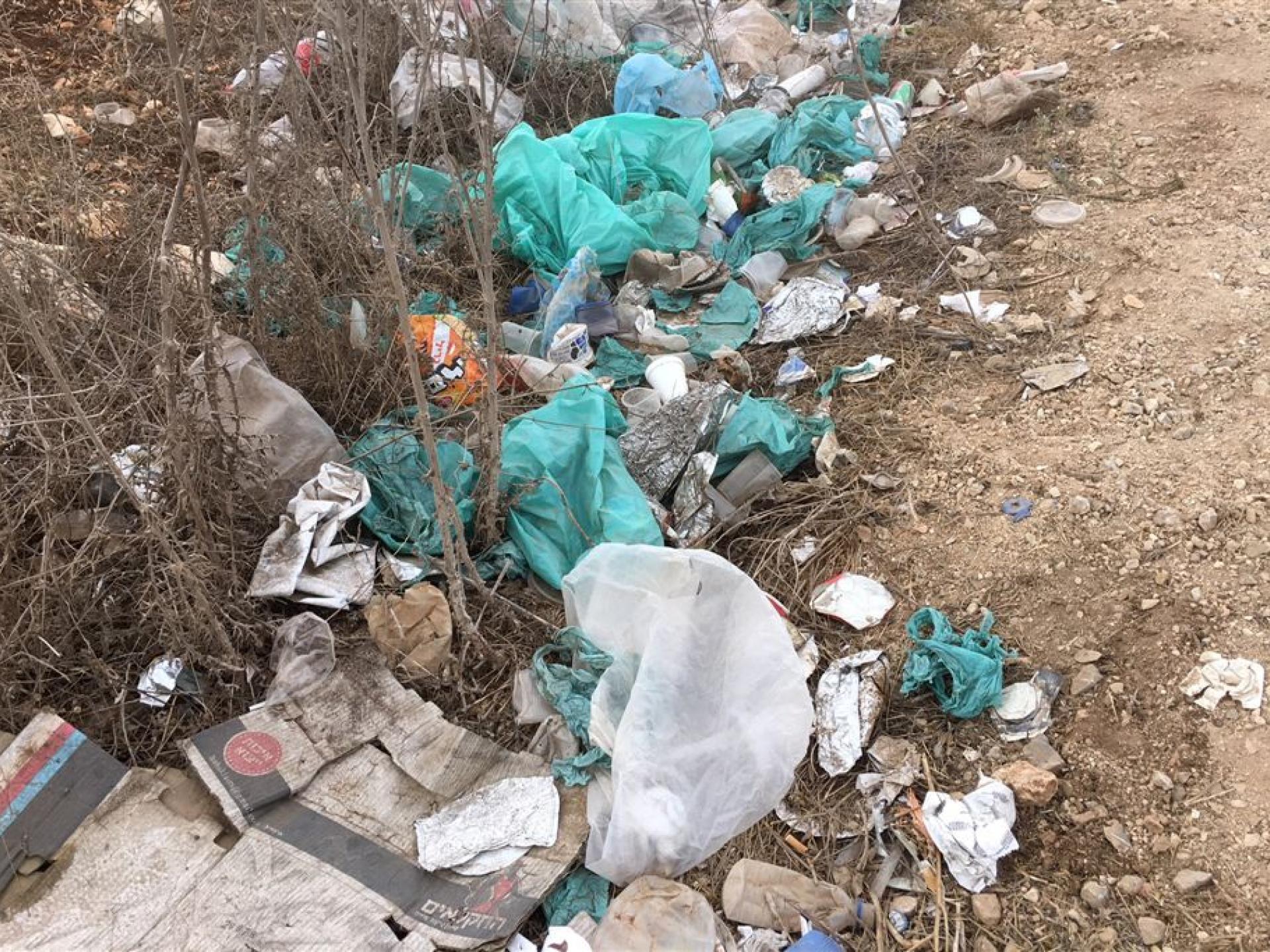 Tura – Shaked Checkpoint: Why bother keeping the occupied territories clean?  Who cares?
