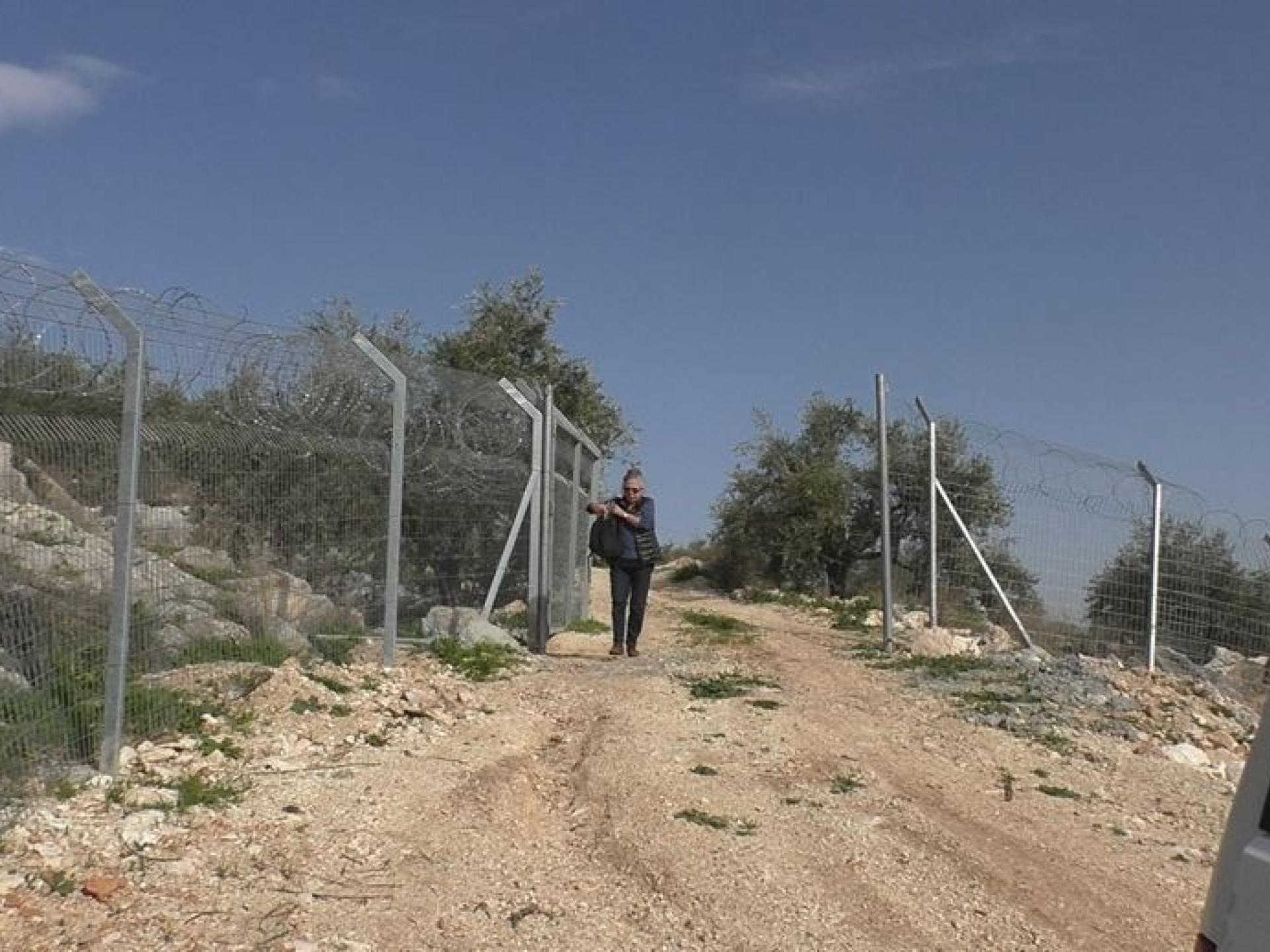 The checkpoint on way to Deir Sam’an 