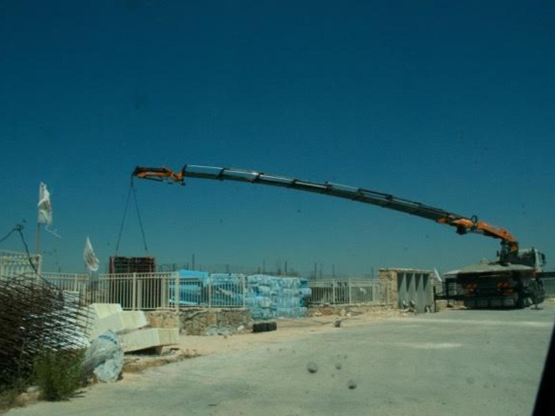 Beginning of building opposite Havat Maon