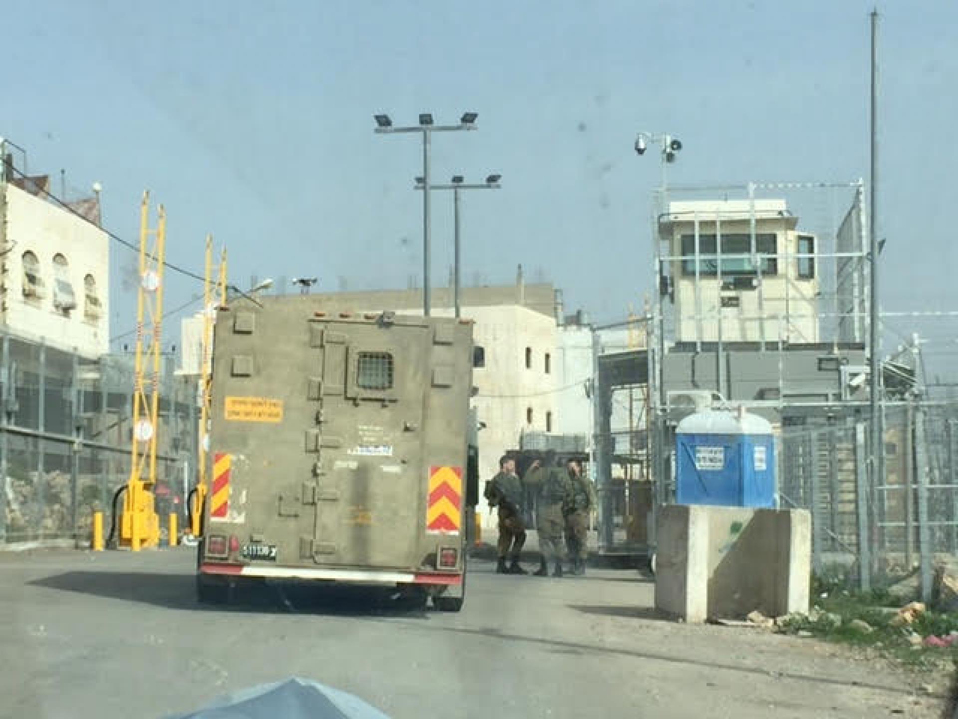 המחסום בכניסה לשכונת קפישה