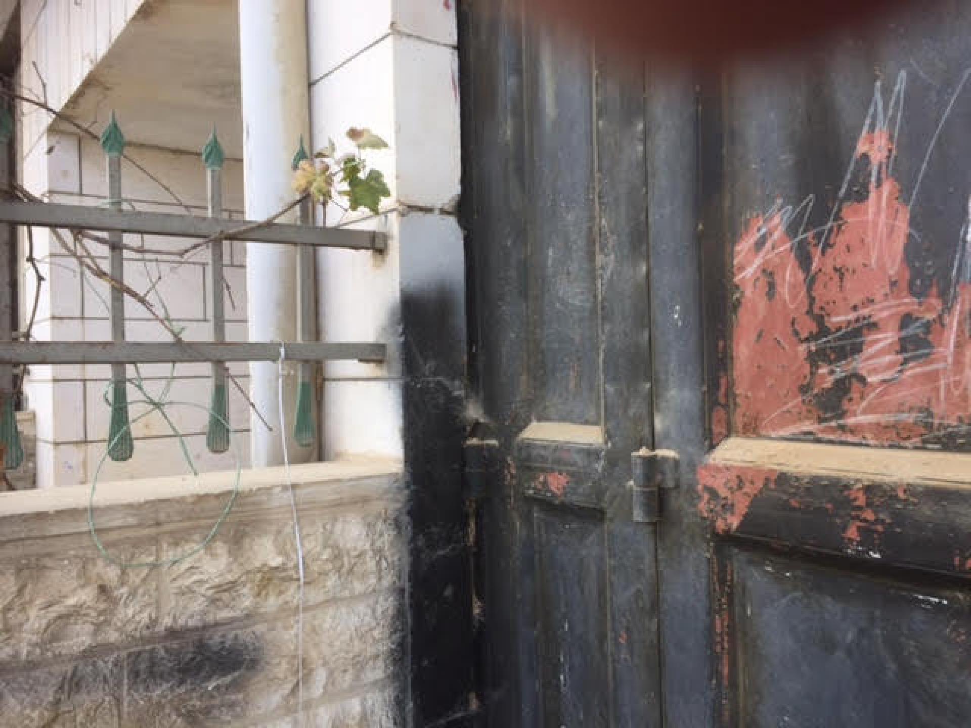 The burnt door of the carpentry
