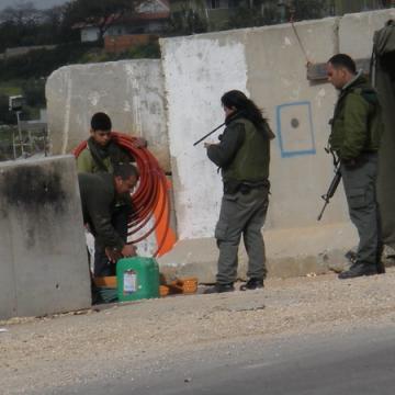 Azzun-Atma checkpoint 14.03.09