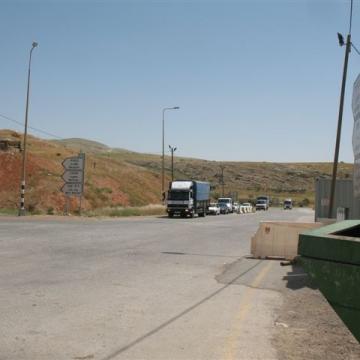 Hamra/Beqaot checkpoint 10.04.12