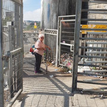 מחסום מ"פ שועפאט - לכלוך שמצטבר במחסום