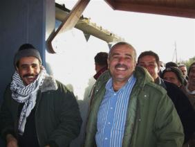 למרות הדוחק והצפיפות בשער אפרים אנו זוכות לחיוכים