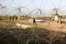 מחסום שקד-טורה "הבנקאי" וסטודנט בדרך לבדיקה