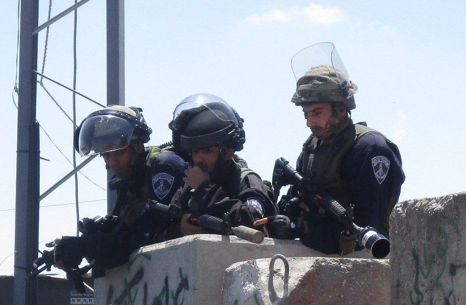 soldiers control 3.jpg