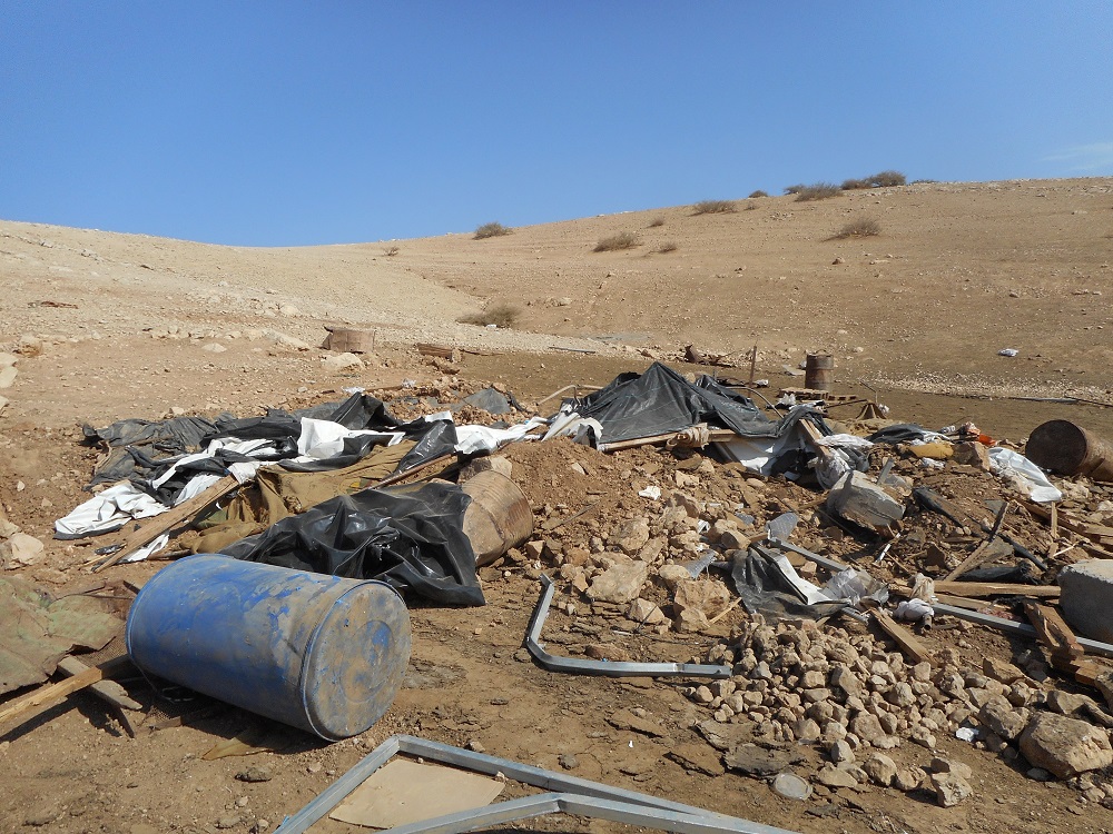 הריסות ראס אל אחמר 9.10.16 - הבית הדירים , כלום לא נשאר.jpg