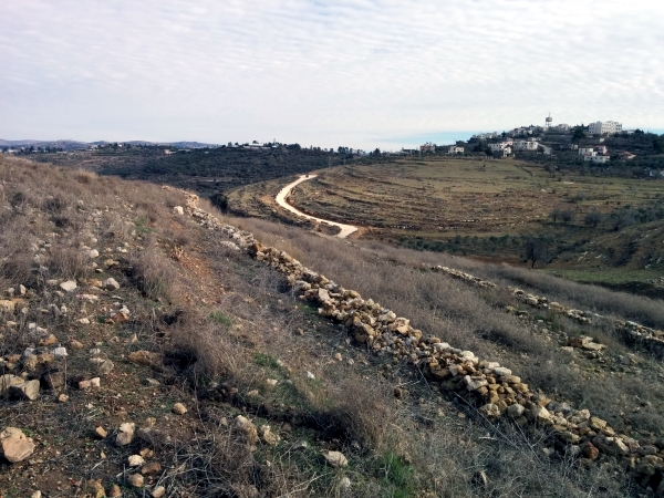 Checkpoint in entrance to Deir Nidham.jpg