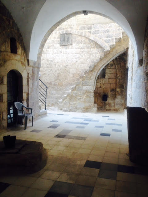 עסירה המוזיאון.jpg