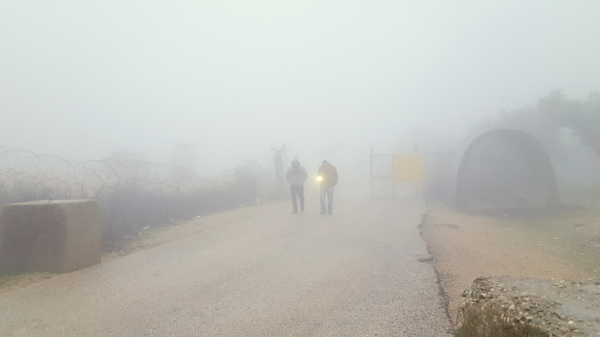 16.2.17 מחסום מעורפל עאנין.png