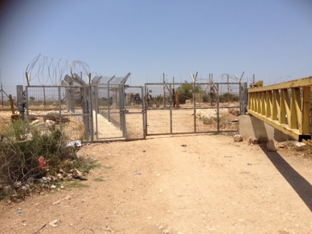 מחסום פלאמייה סגור - קרין ל.jpg