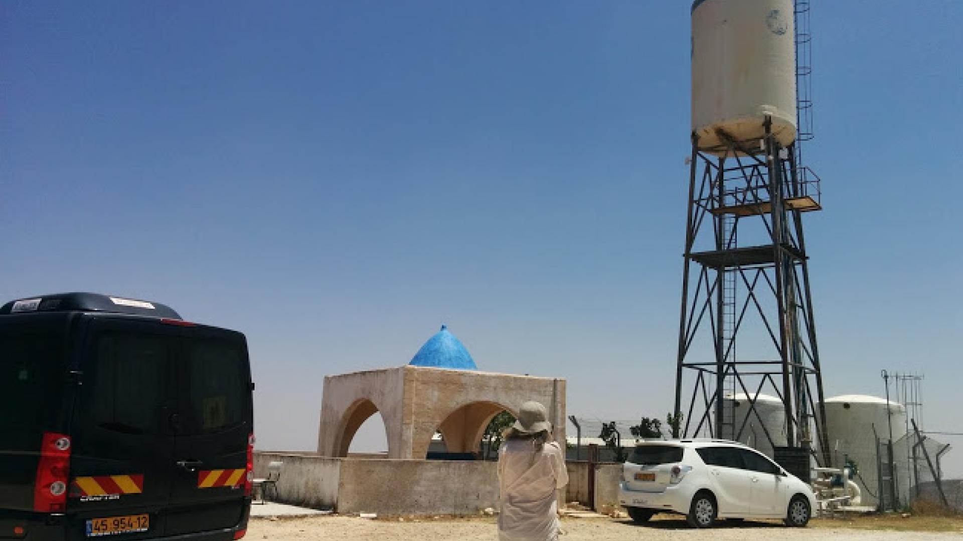 The Tomb of Sheikh Mohammed, now destroyed and attributed  to Gideon