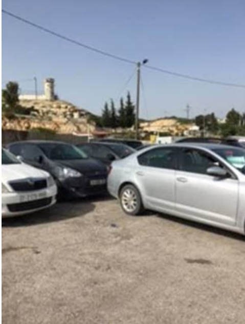 מחסום ברטעה: החניום התחתון בצד הפלסטיני