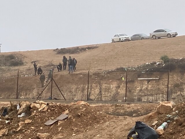 פרצה בגדר ליד מחסום מיתר