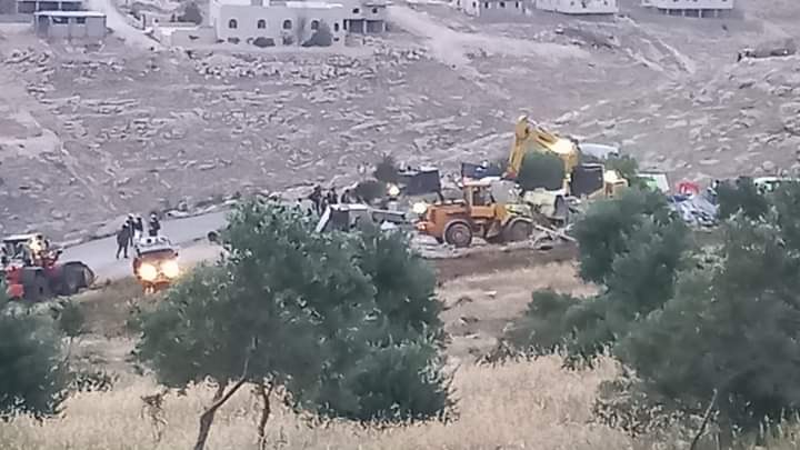Jubbet adh Dhib - destroying the school