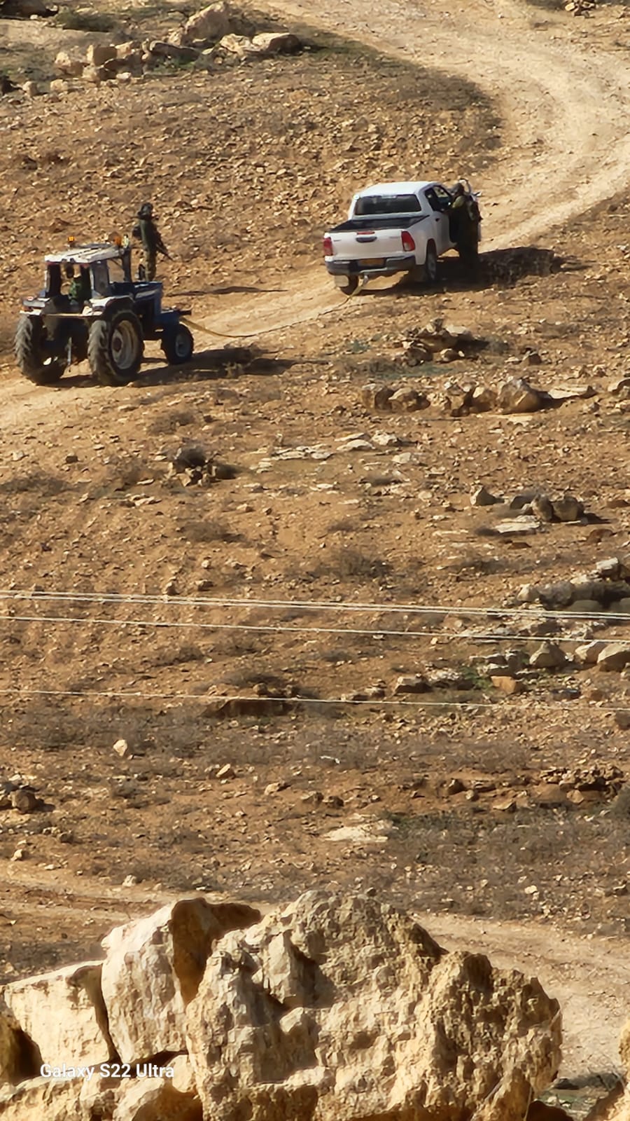 Sha’ab al Butum, this is how settlers steal Tsahek's tractor