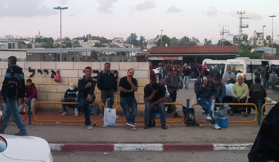 waking up at 2.00 returning home at 18.00. Eyal. Annelien Kisch.jpg