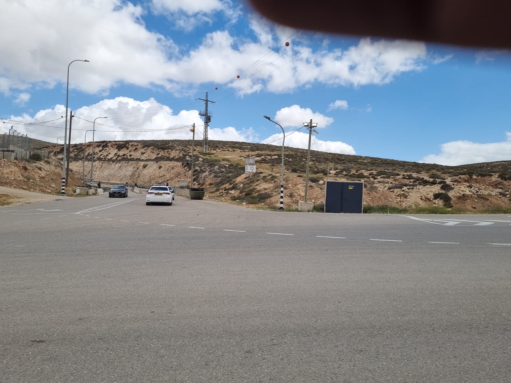 The checkpoint to Dahariya is open under soldier supervision.