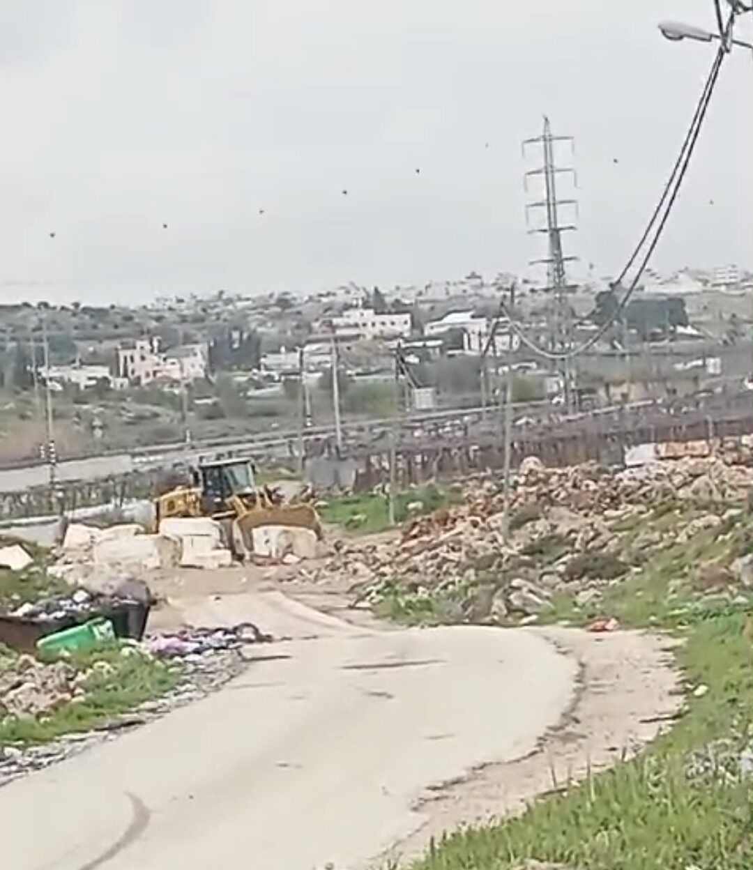 חברון: המעבר לכביש 60 חסום