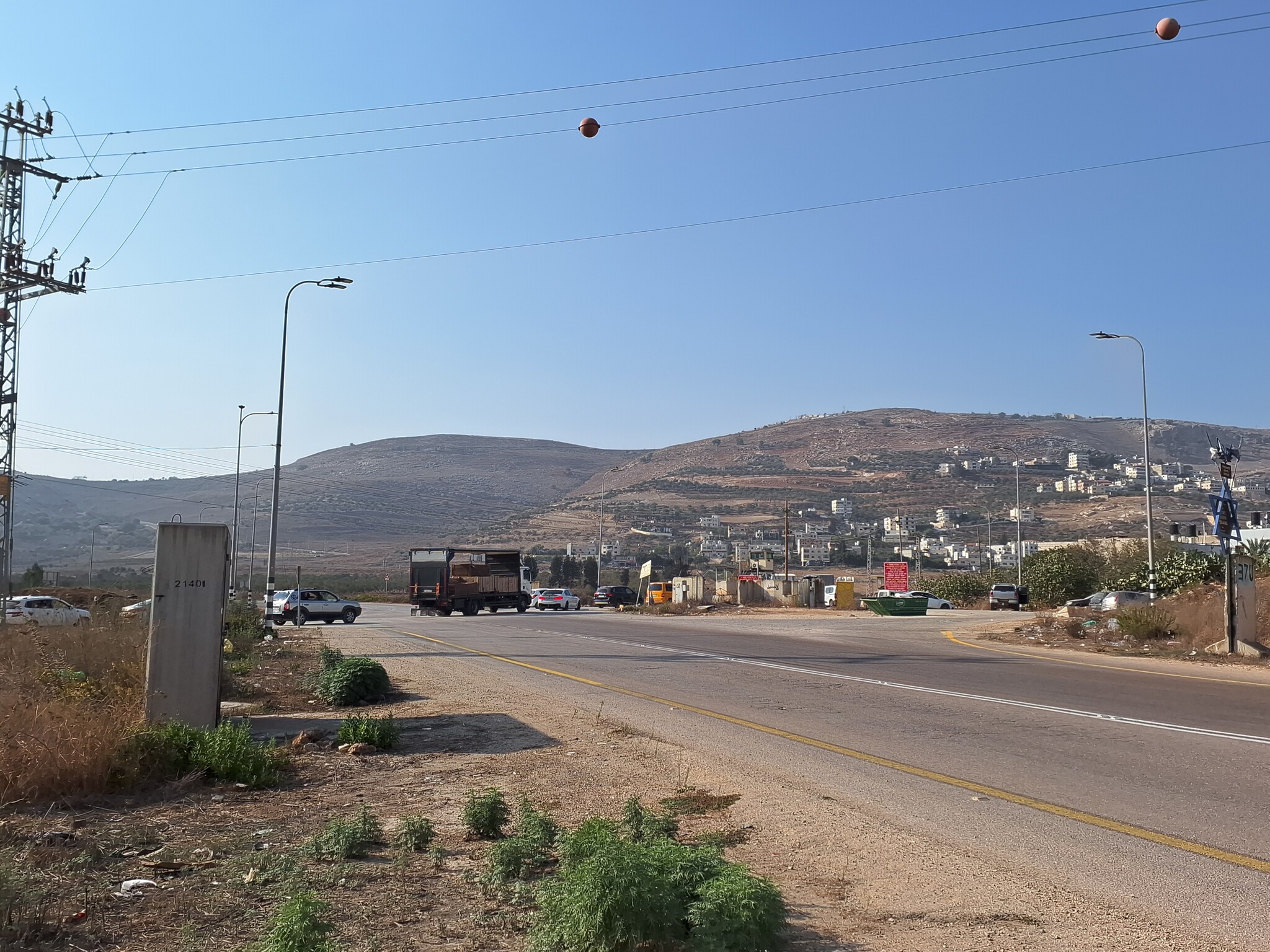 עוורתא: חוצים את הכביש לקראת המחסום