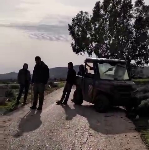 דומא: מתנחלים חוסמים את הדרך 