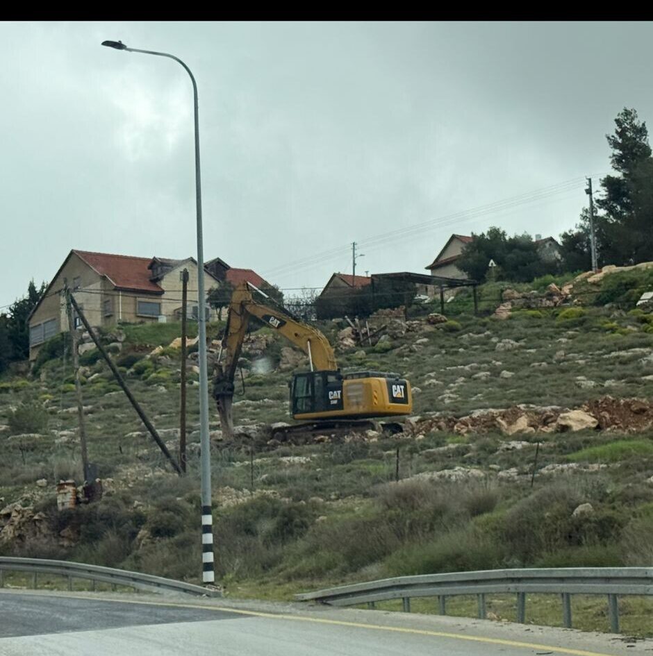 דרום הר חברון, בית חגי: סוללים דרך ביטחון פנימית