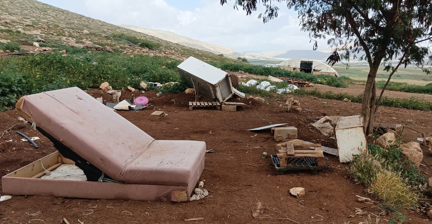 Humsa. Remnants of life at Tarek's