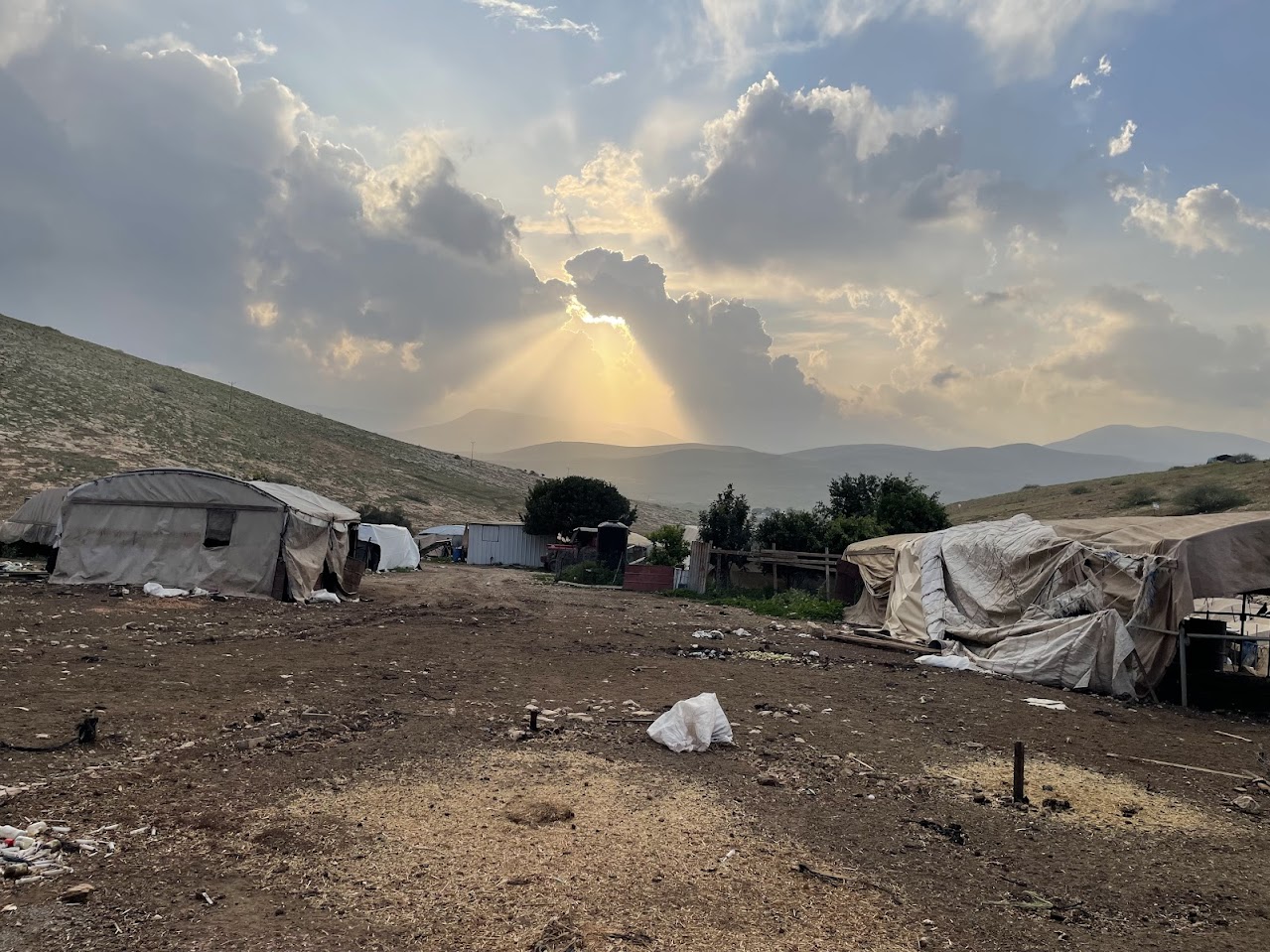 Samra. Abandoned encampment, 3.19.2026  