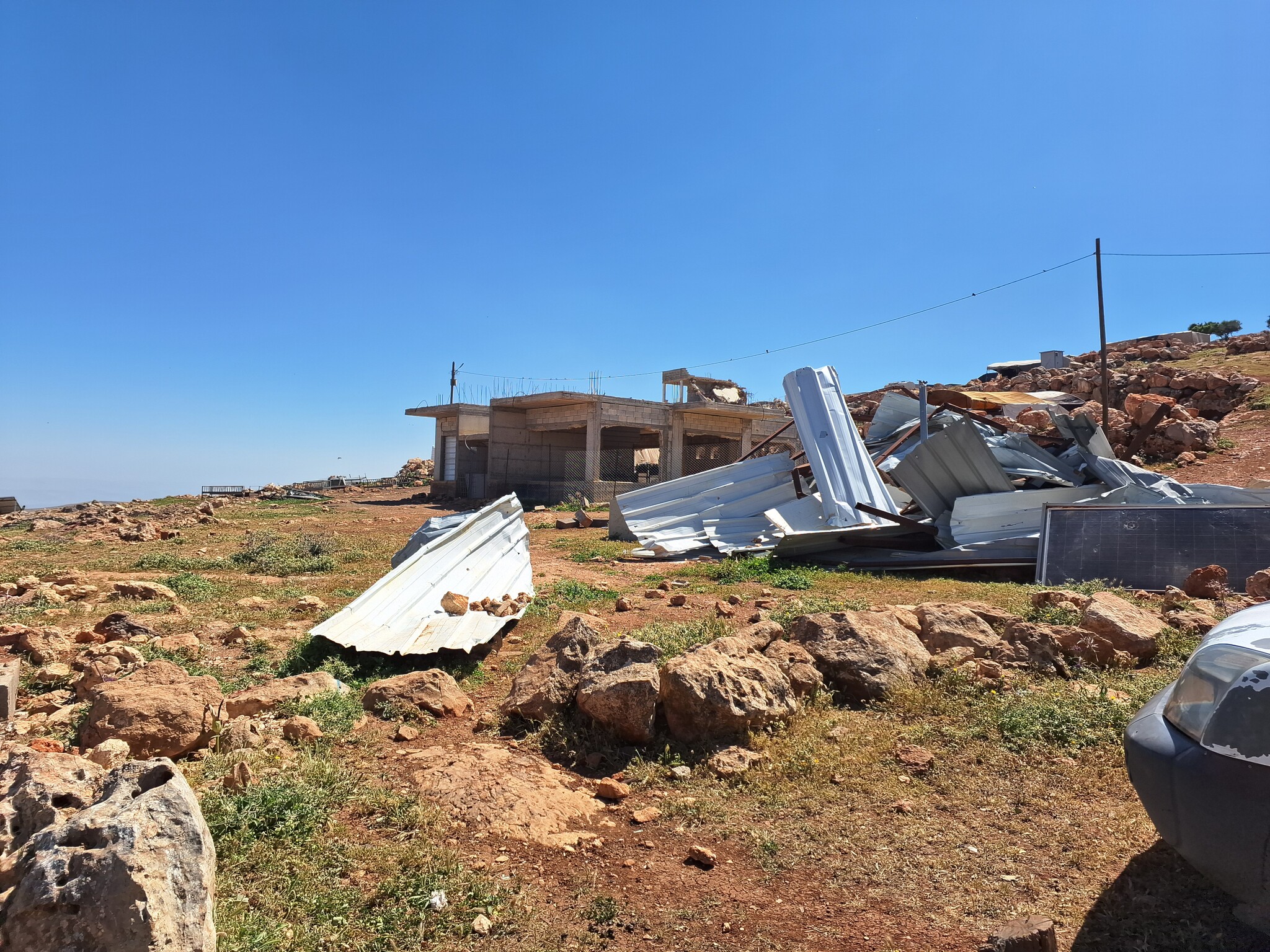 שג'ארה. הריסות ובית לא גמור 