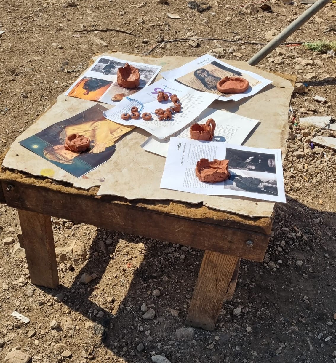 Samra. Only the ceramic works are looking for sun
