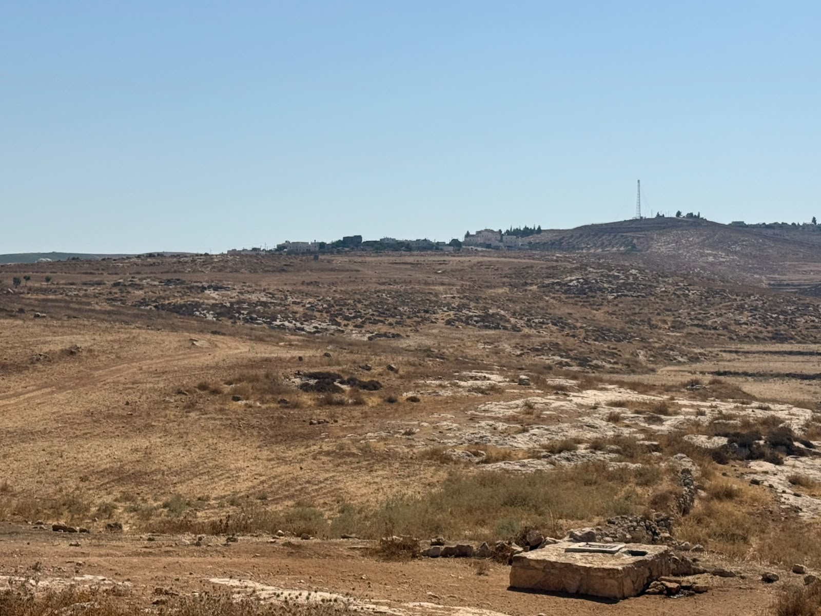 Amneizl under Beit Yatir