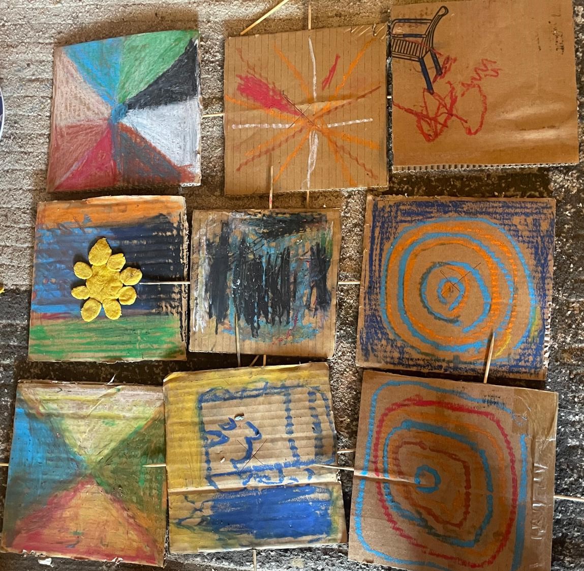 Makhul: Making Spinning Tops (Cardboard, Pastels & Dough) – Next Week They'll Spin
