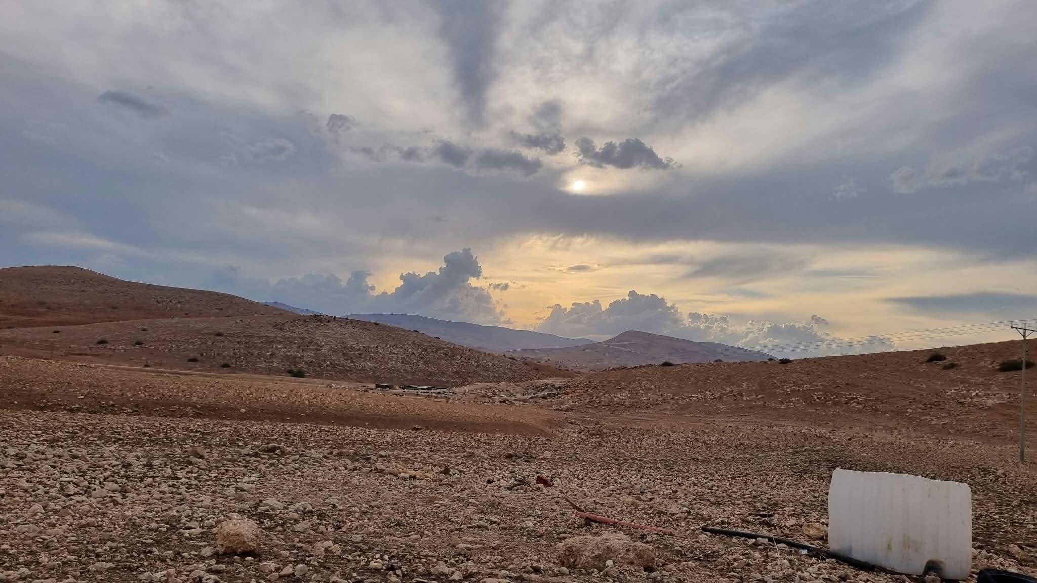 Jordan Valley. Skies